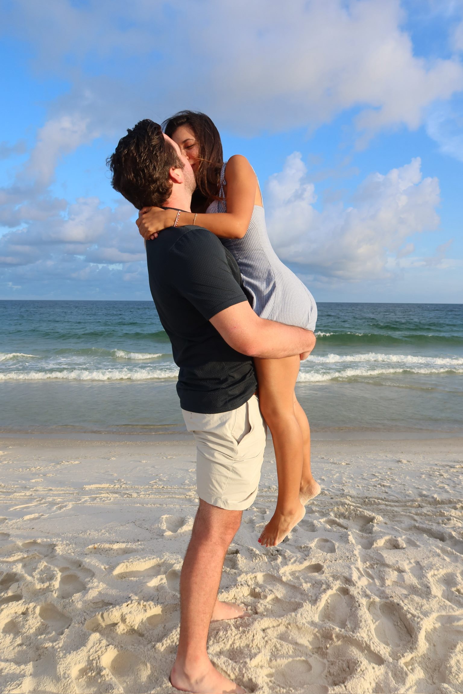 Zach and Valentina, photo 12